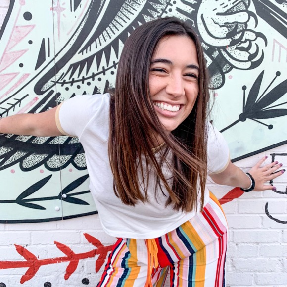 Meet your Posher, Alex - Picture 1 of 1